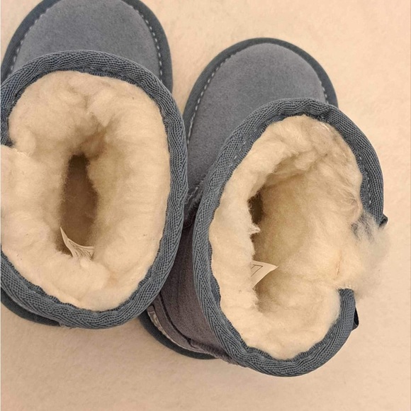 Koolaburra By UGG Mini Boot - Little Kids Size 6 - Picture 6 of 9